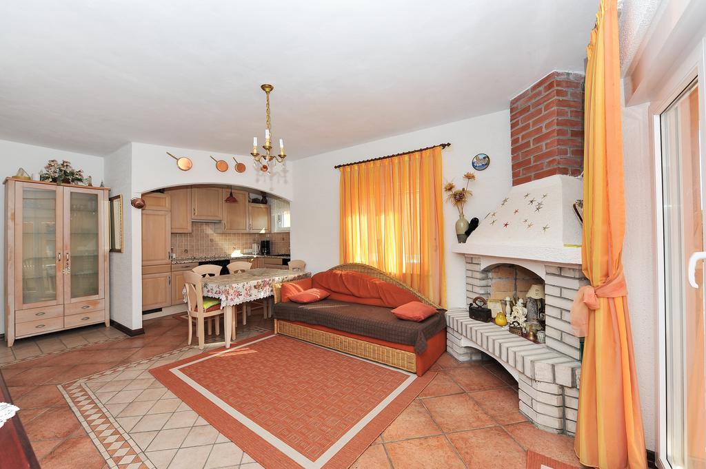 Apartment Bozena Nin Esterno foto
